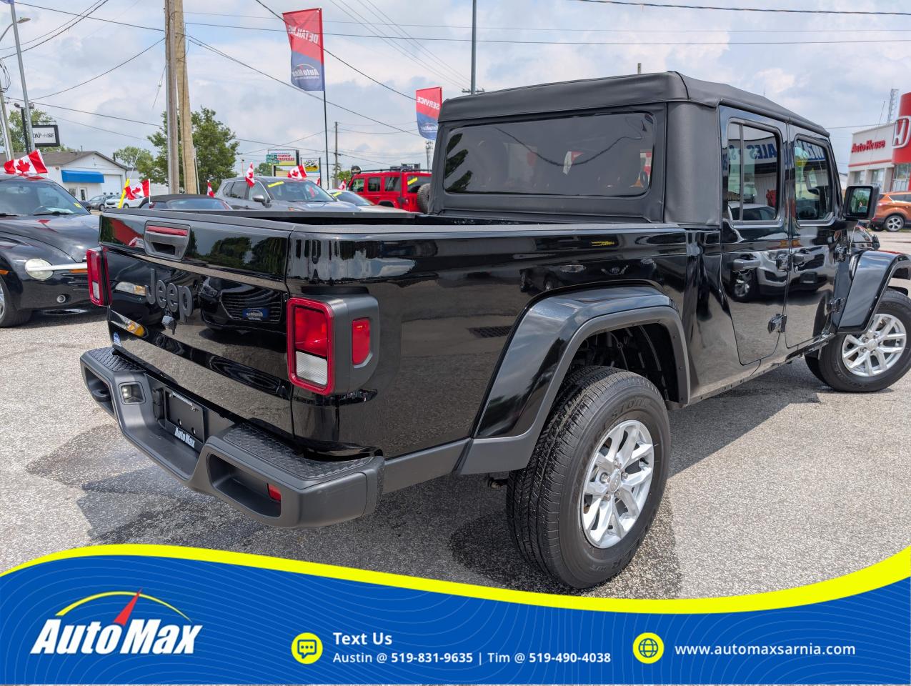 2023 Jeep Gladiator Sport S Photo4