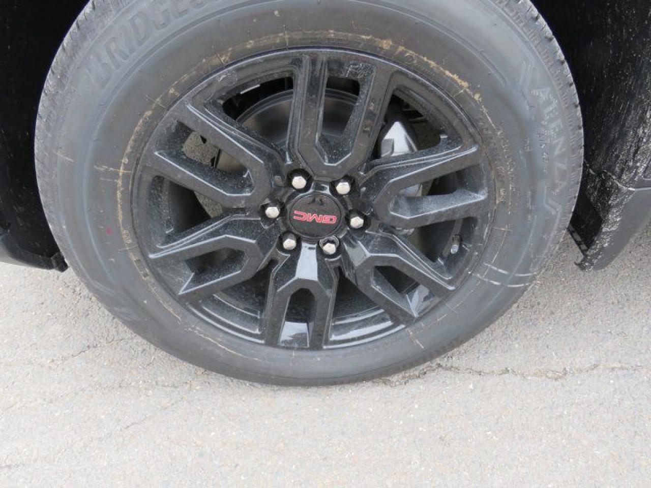 12613351