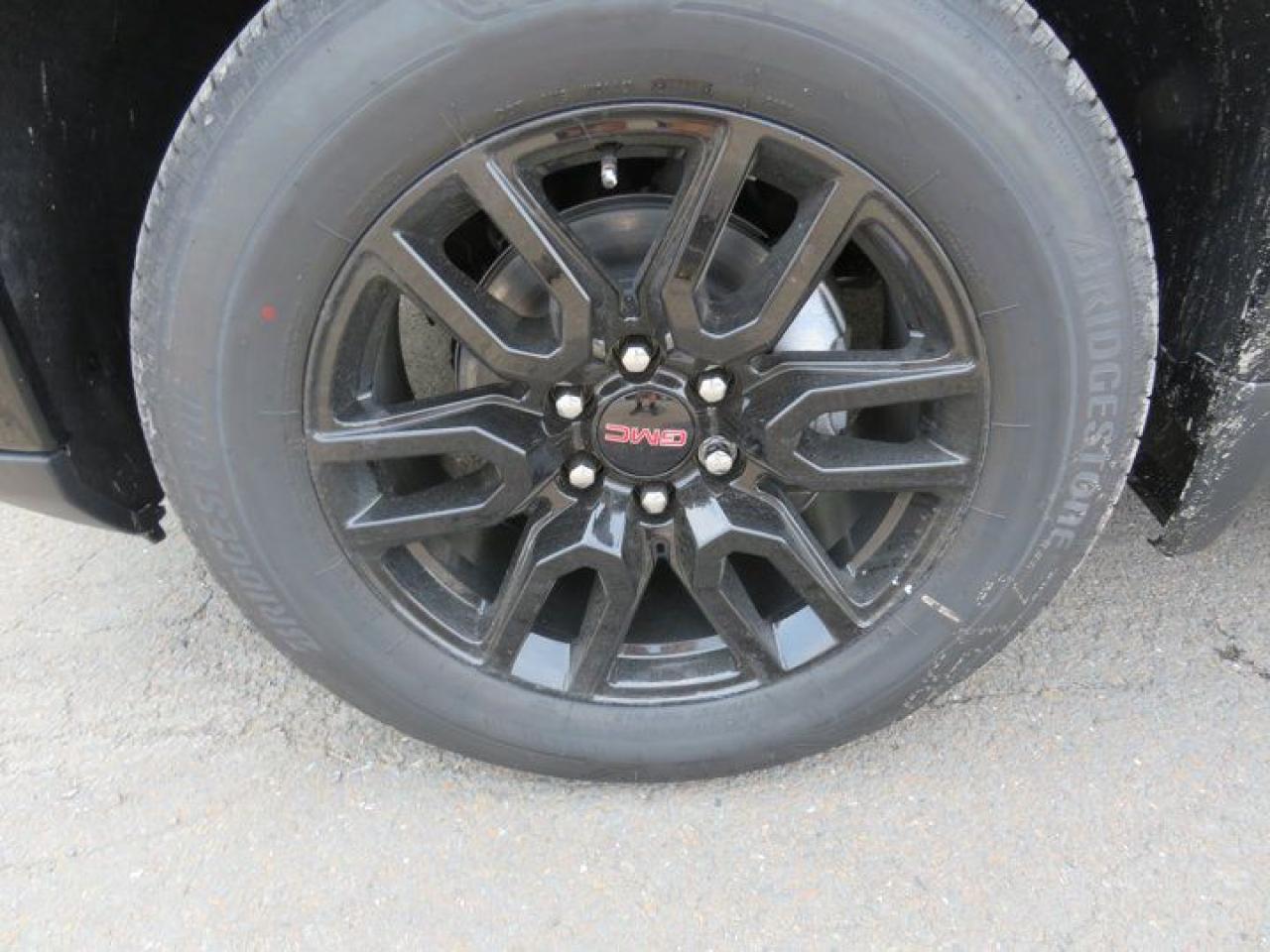 12613354