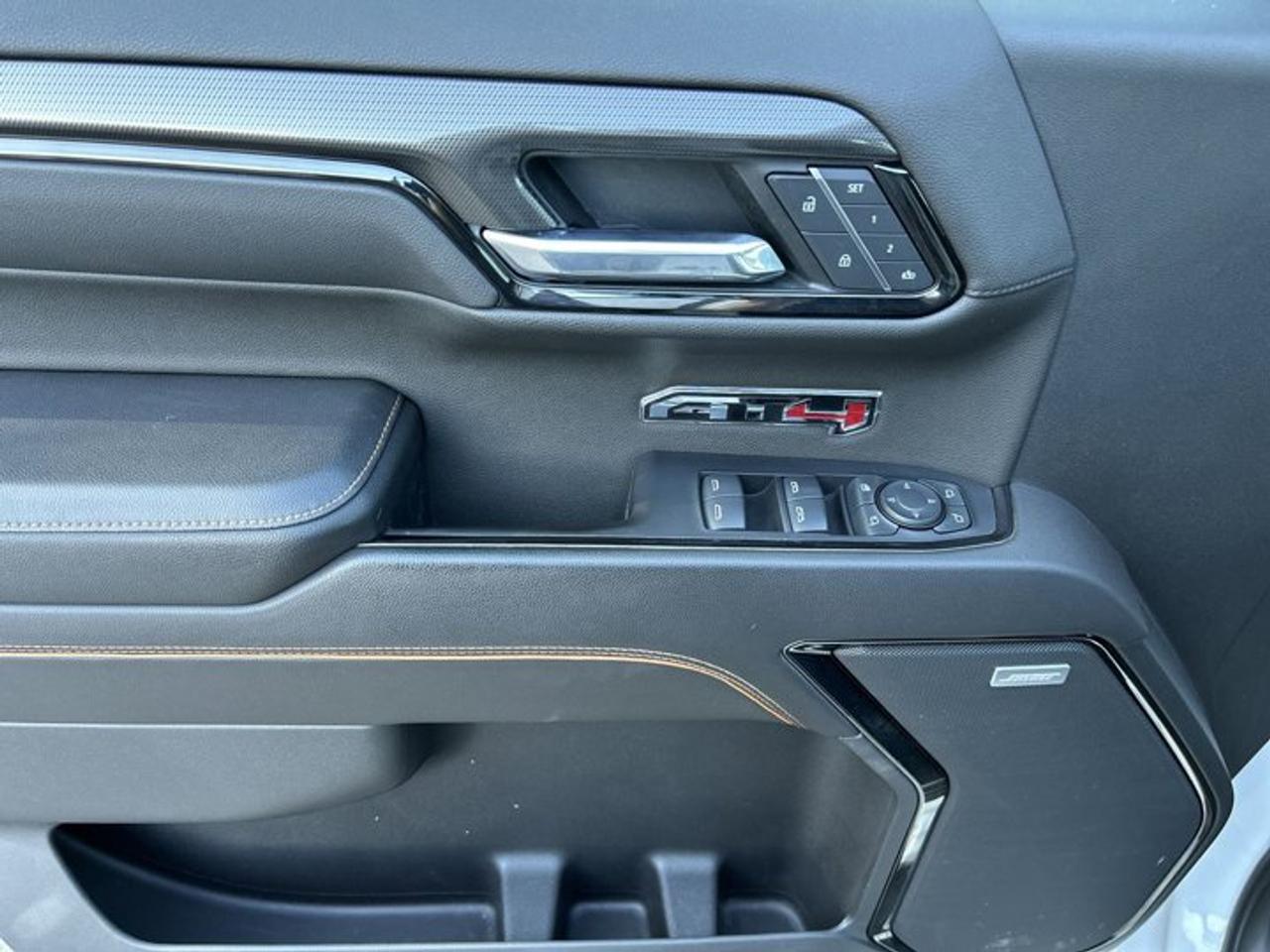 2022 GMC Sierra 1500 AT4 Crew Cab 4wd | No accidents Photo