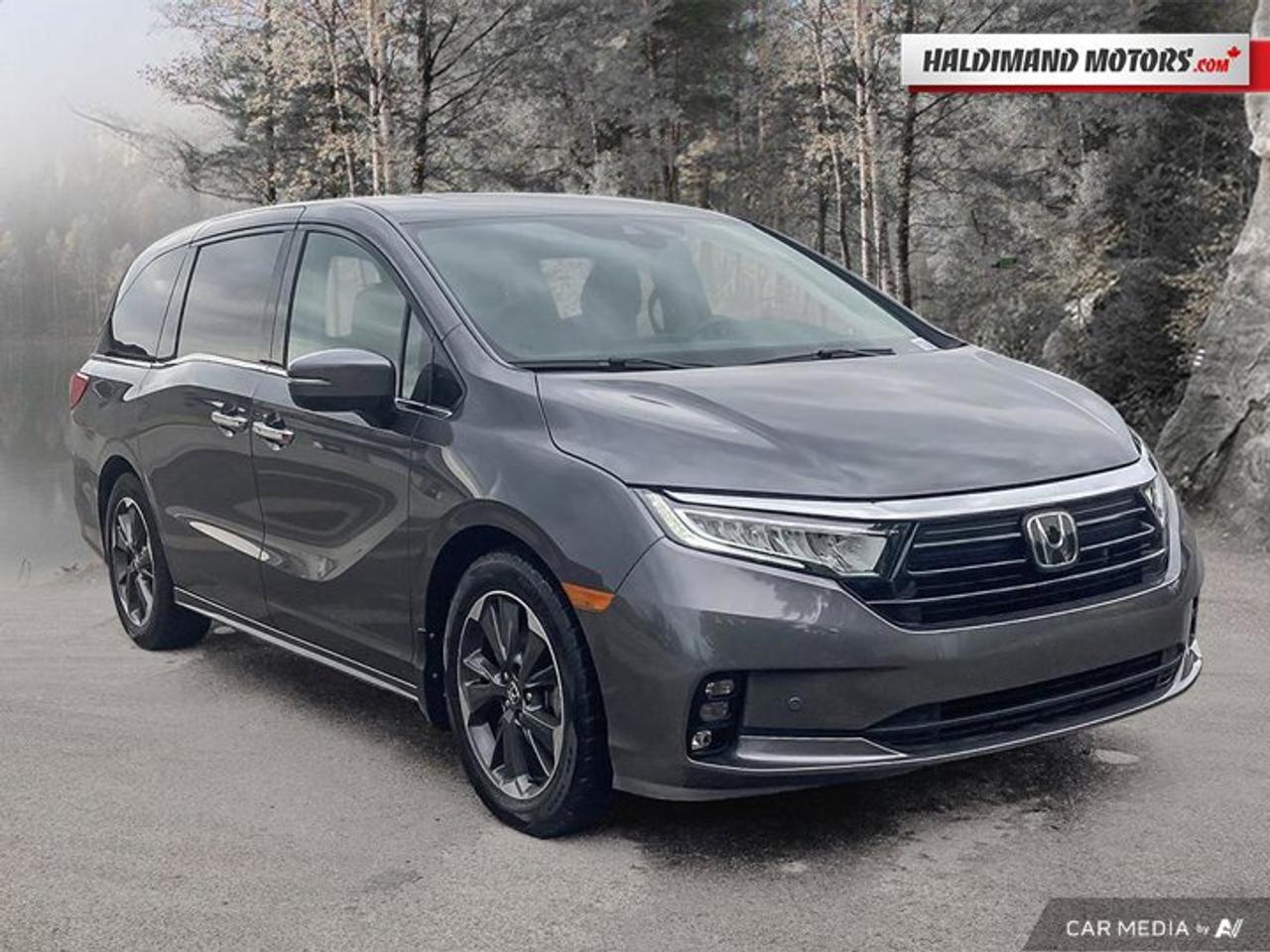 2024 Honda Odyssey Touring Photo