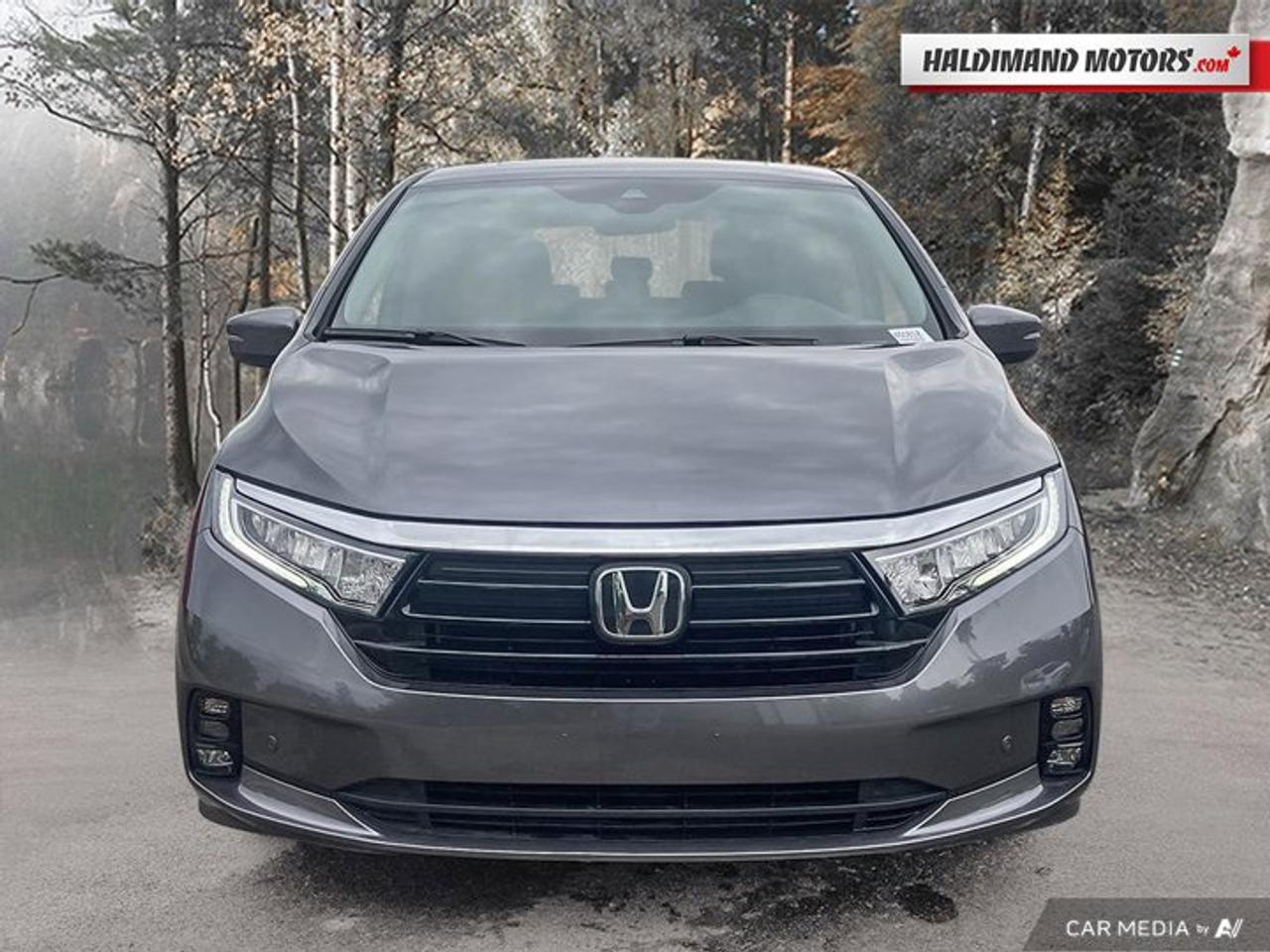 2024 Honda Odyssey Touring Photo