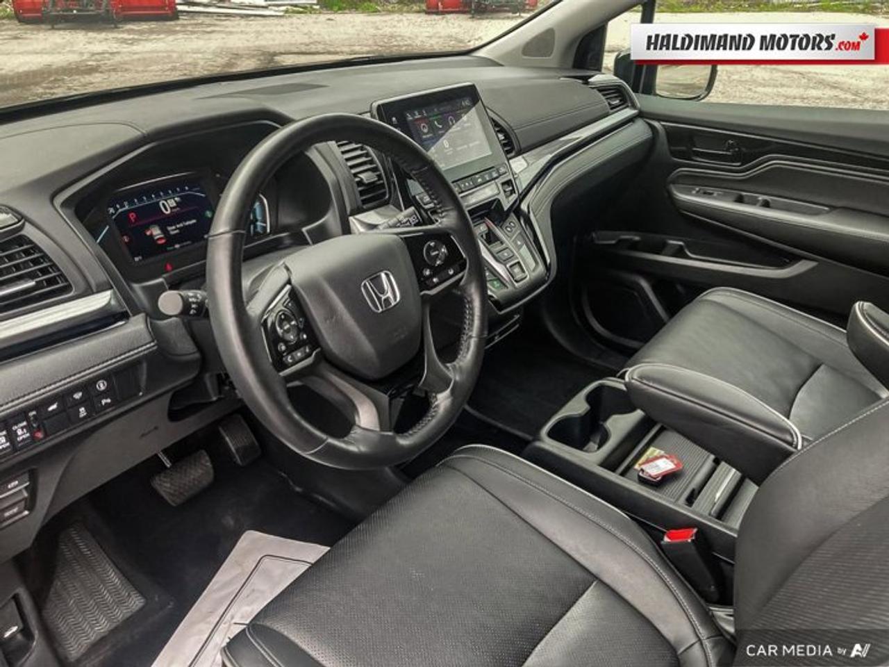 2024 Honda Odyssey Touring Photo