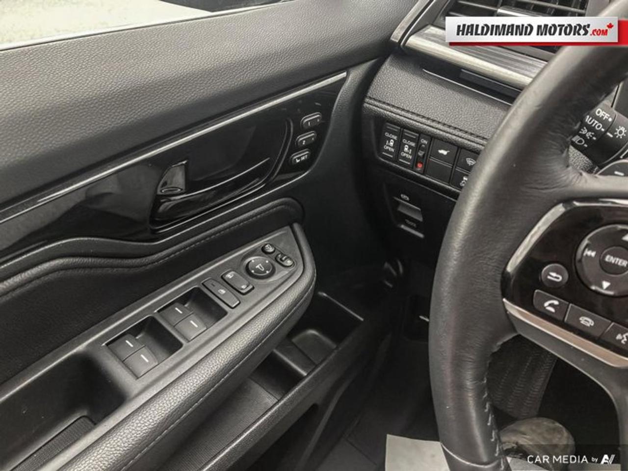 2024 Honda Odyssey Touring Photo