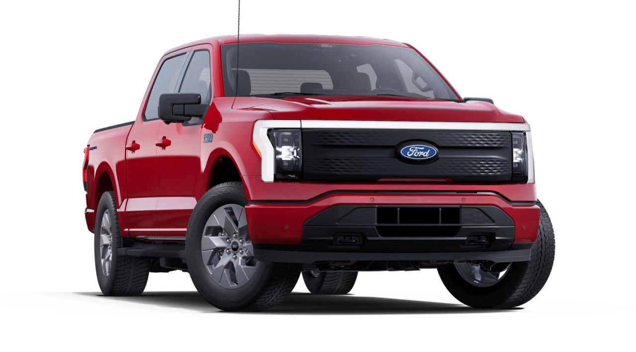 2025 Ford F-150 Lightning Flash™ Photo3