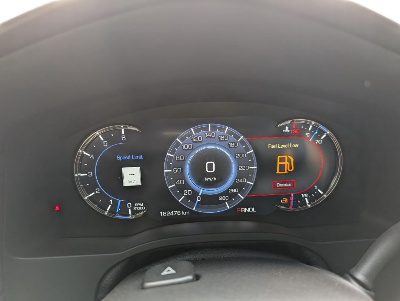 2017 Cadillac Escalade Platinum - Photo #9