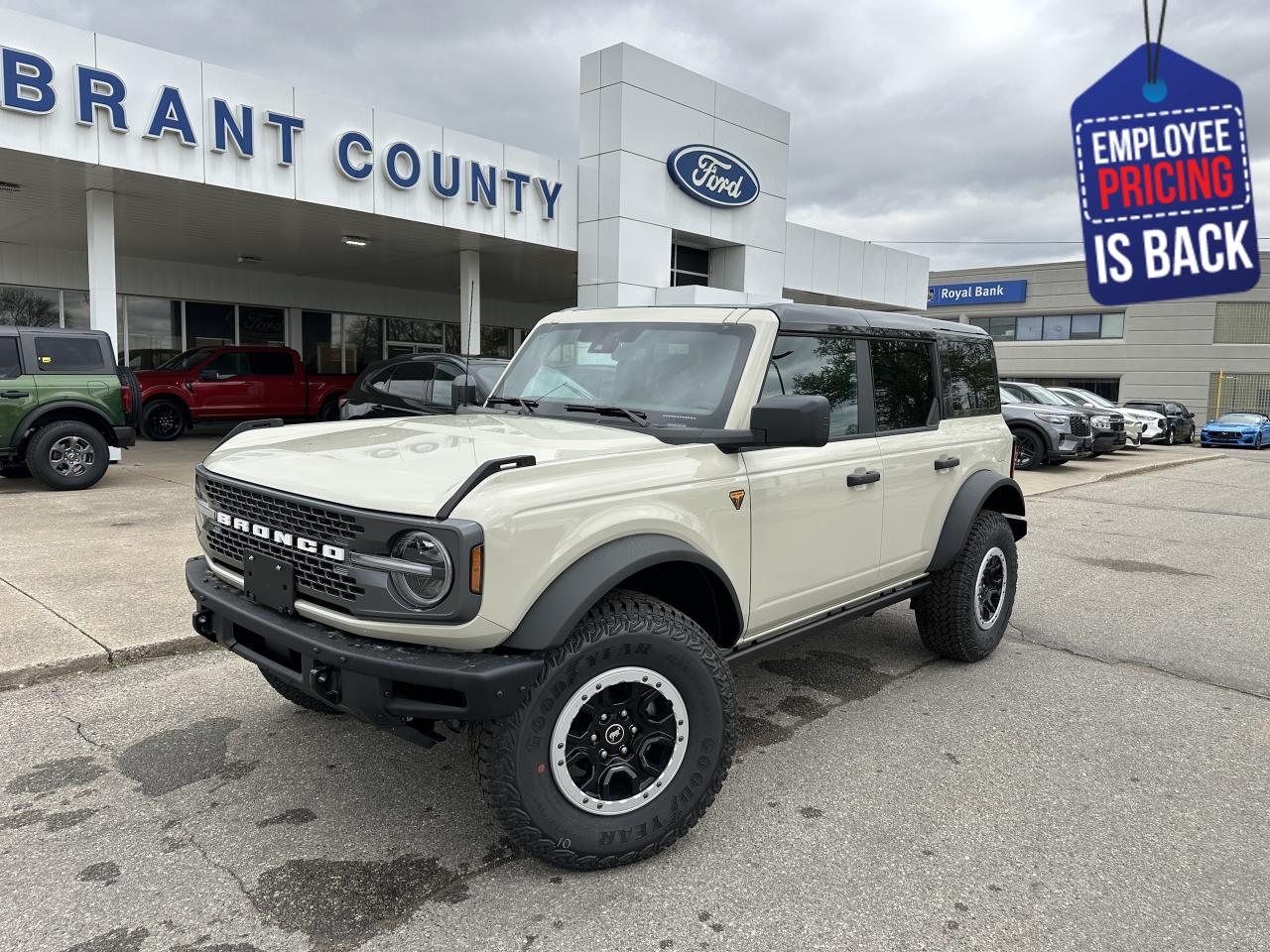 New 2025 Ford Bronco Badlands for sale in Brantford, ON