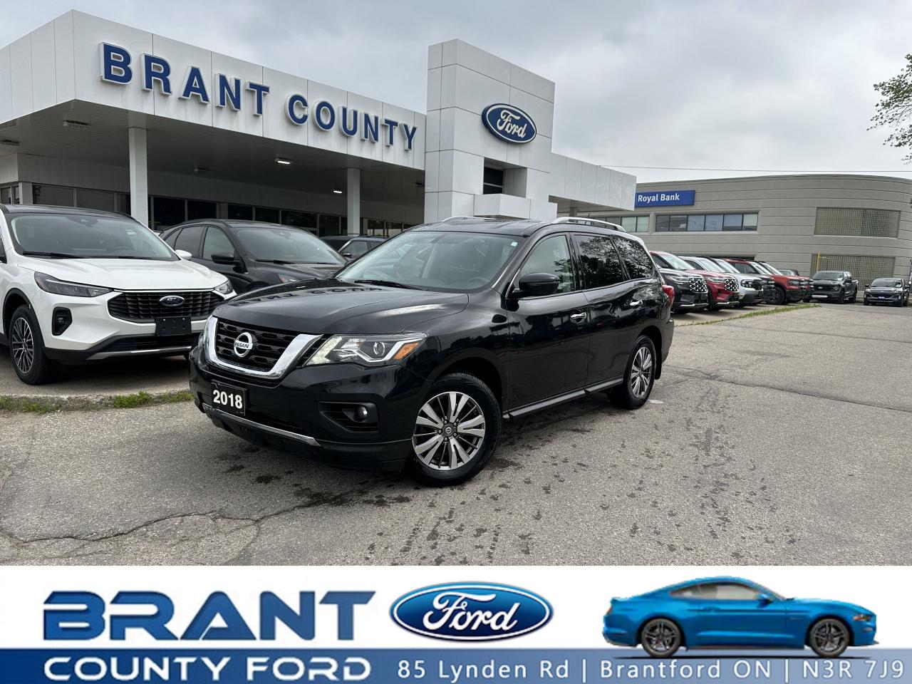 Used 2018 Nissan Pathfinder 4x4 SV Tech for sale in Brantford, ON