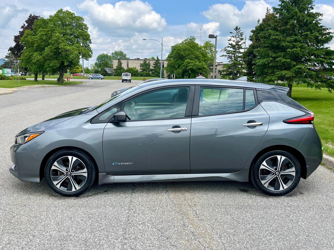 2018 Nissan Leaf Electric Vehicle - Certified - Photo #4