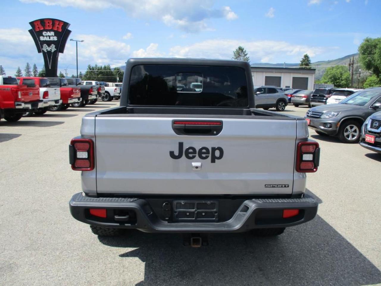 2020 Jeep Gladiator Sport 4x4 Photo7