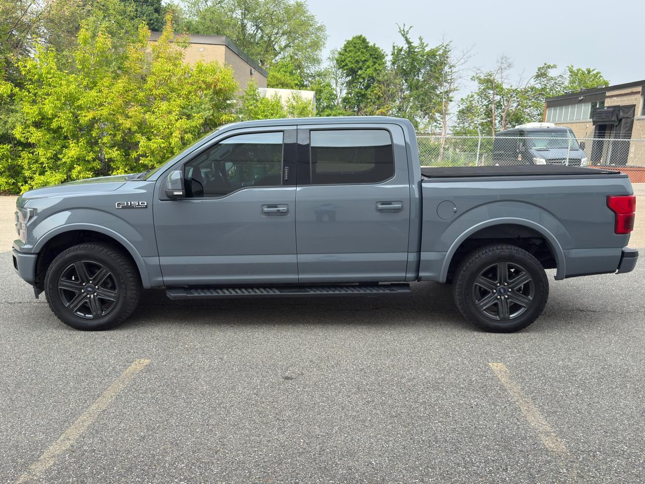 2020 Ford F-150 Lariat - Photo #8