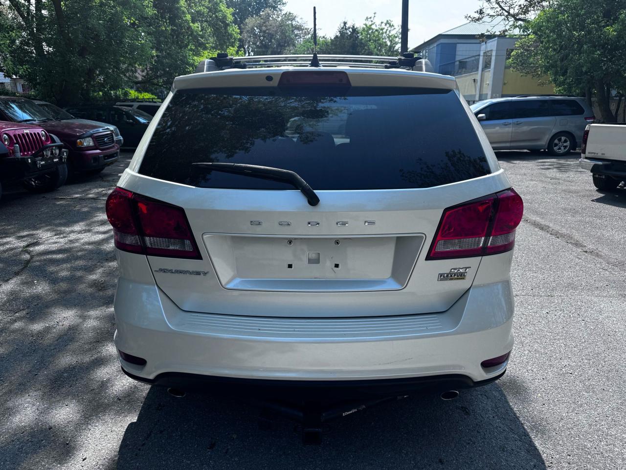 2015 Dodge Journey SXT - Photo #4