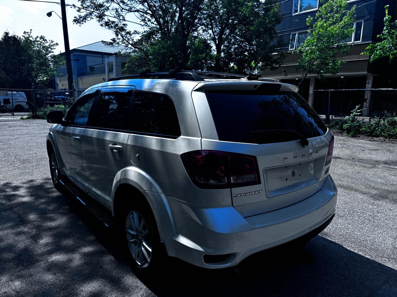 2015 Dodge Journey SXT - Photo #3