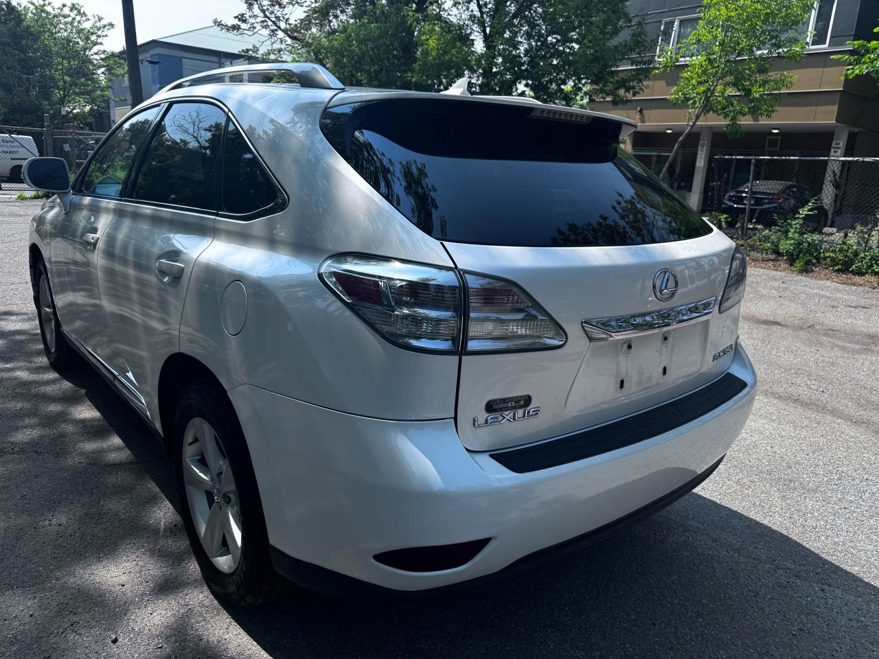 2010 Lexus RX 350  - Photo #3