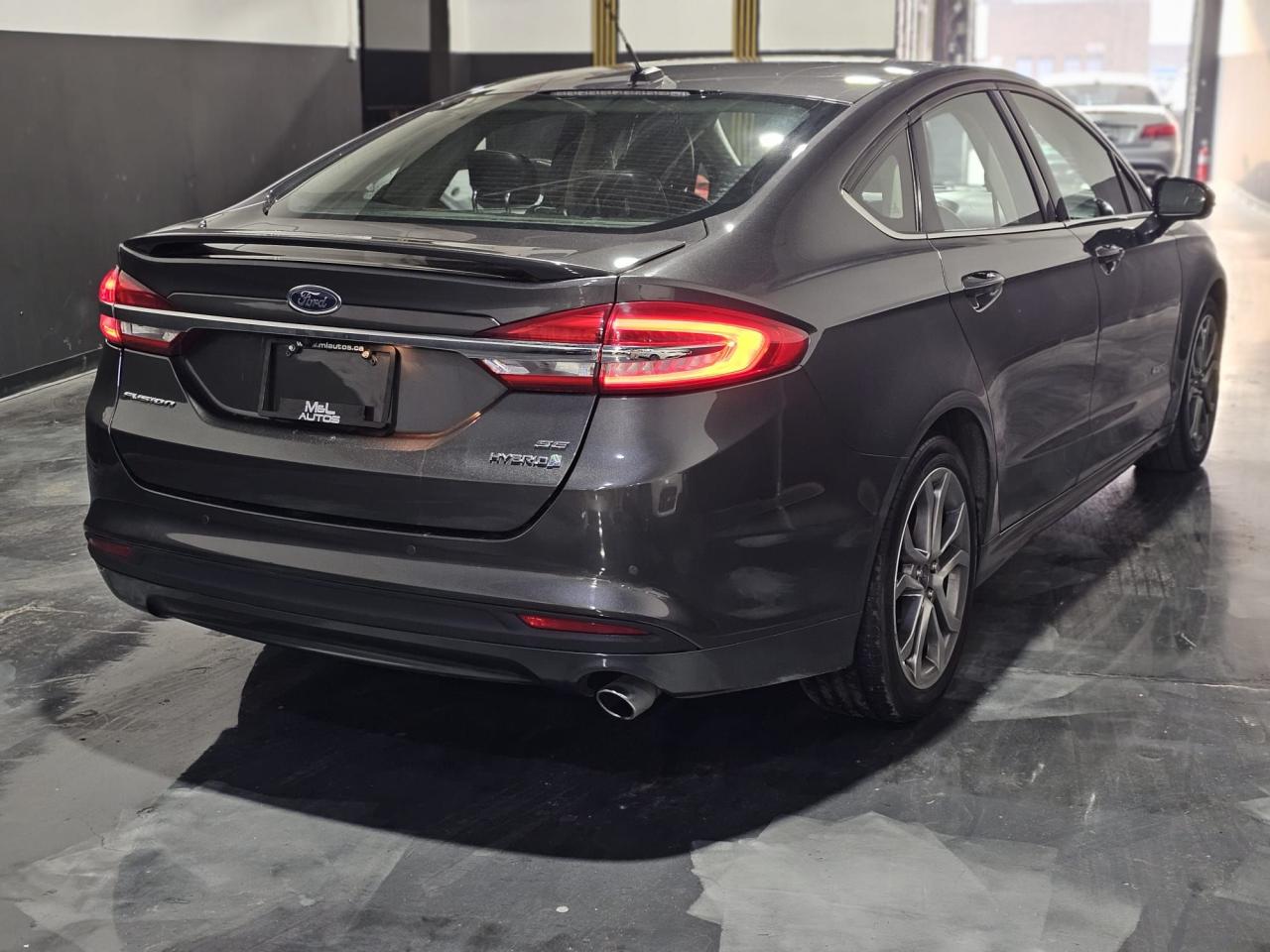 2017 Ford Fusion 4DR SDN SE HYBRID FWD - Photo #5