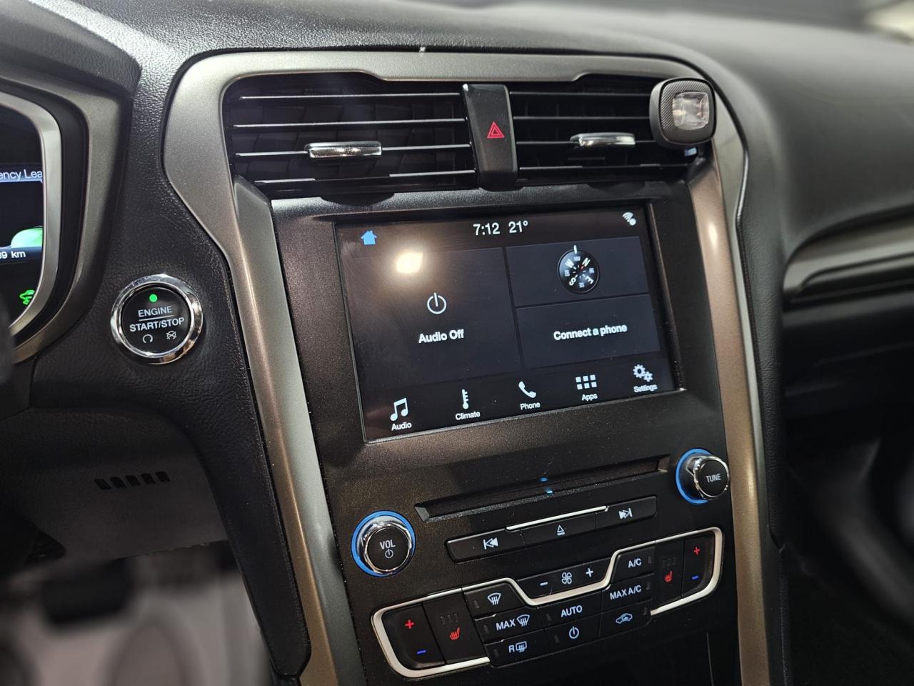 2017 Ford Fusion 4DR SDN SE HYBRID FWD - Photo #12