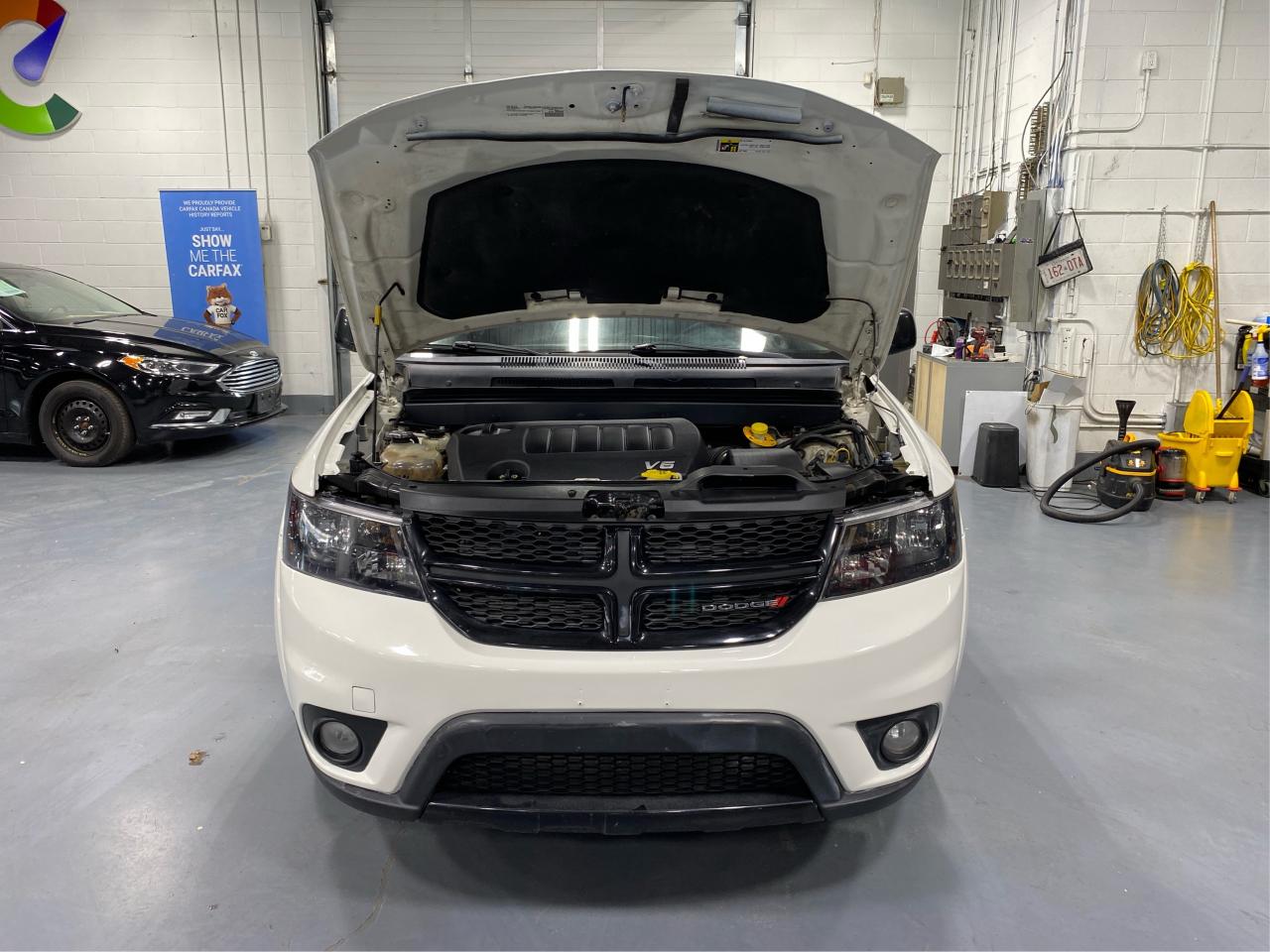 2016 Dodge Journey SXT - Photo #11