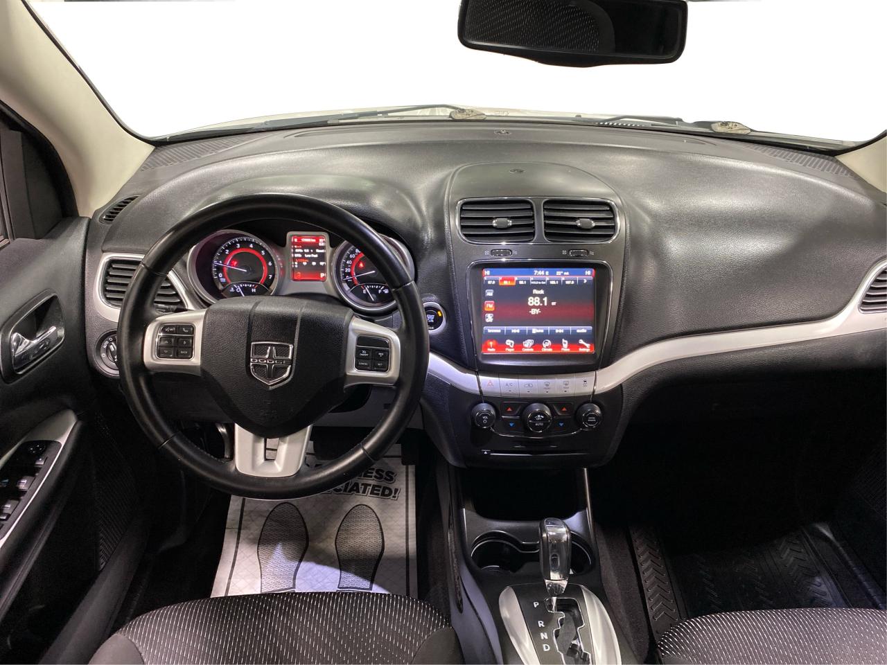 2016 Dodge Journey SXT Photo