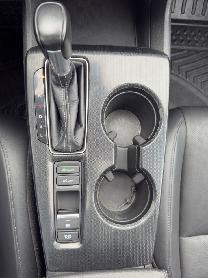 2022 Honda Civic EX - Photo #17