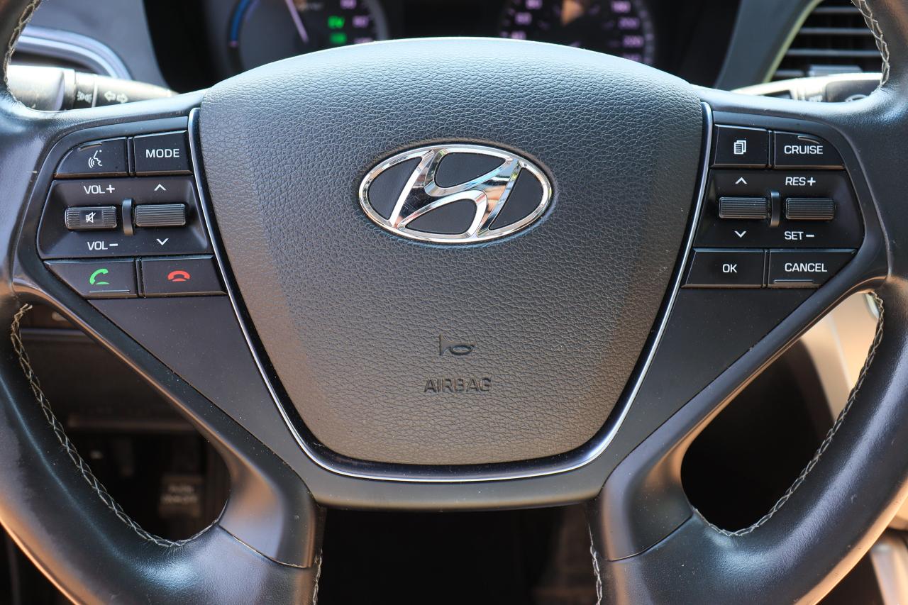 2016 Hyundai Sonata Hybrid Limited | Leather | Roof | Nav | Cam | Alloys ++ Photo65