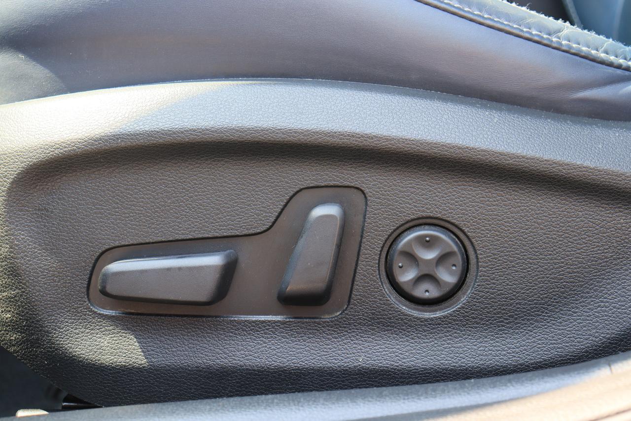 2016 Hyundai Sonata Hybrid Limited | Leather | Roof | Nav | Cam | Alloys ++ Photo73
