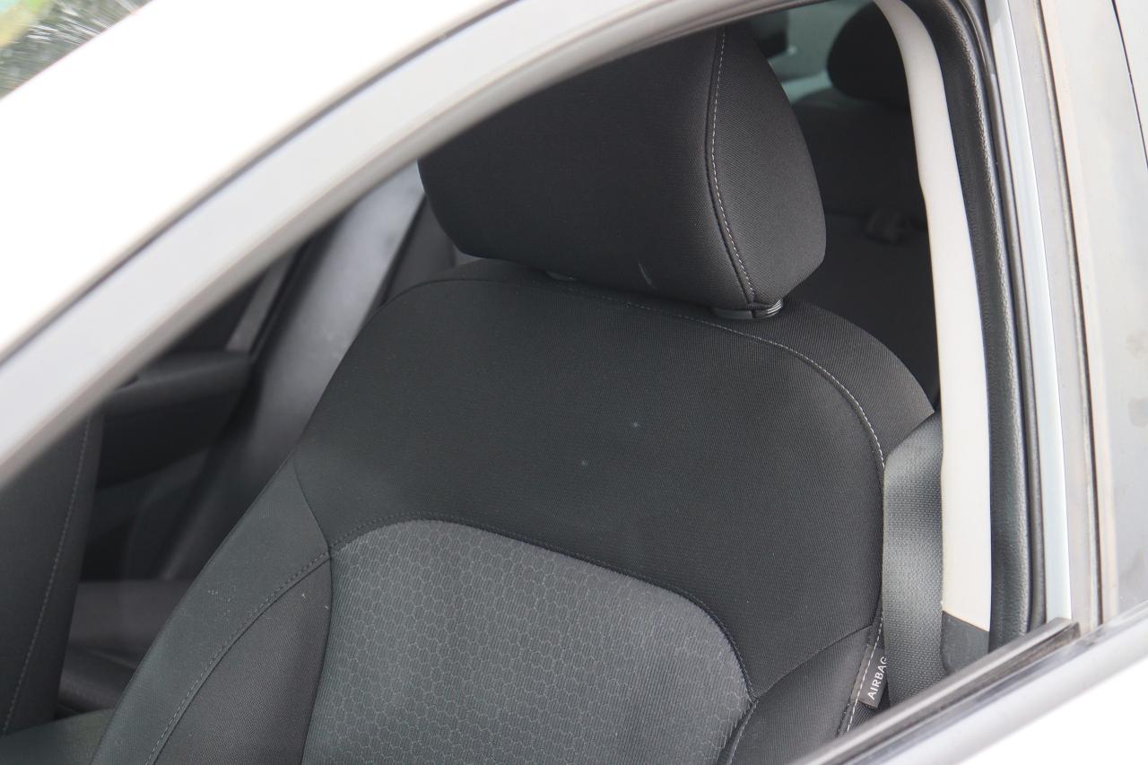 2017 Hyundai Elantra GLS | Auto | Sunroof | Cam | BSM | CarPlay & More! Photo54