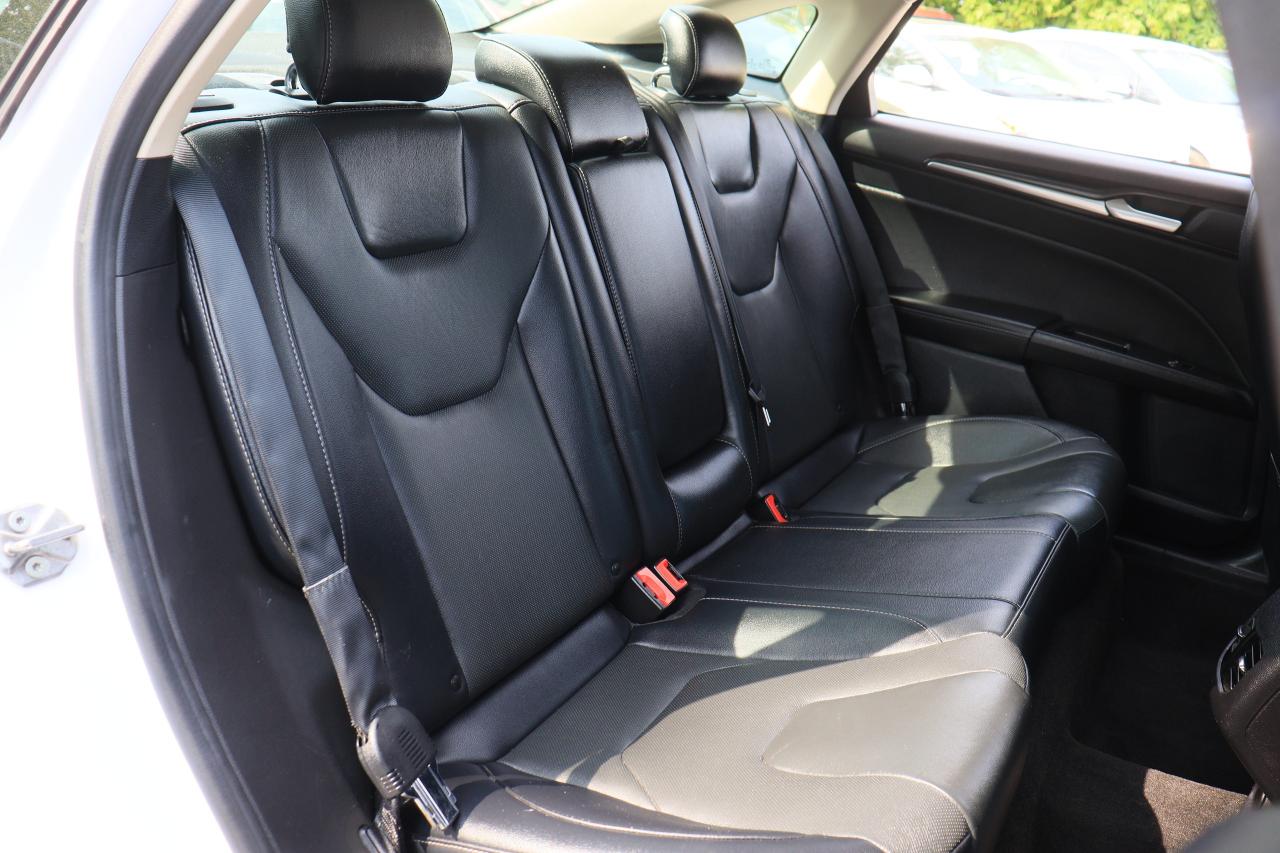 2019 Ford Fusion Hybrid Titanium | Leather | Roof | Nav | Cam | Alloys ++ Photo37