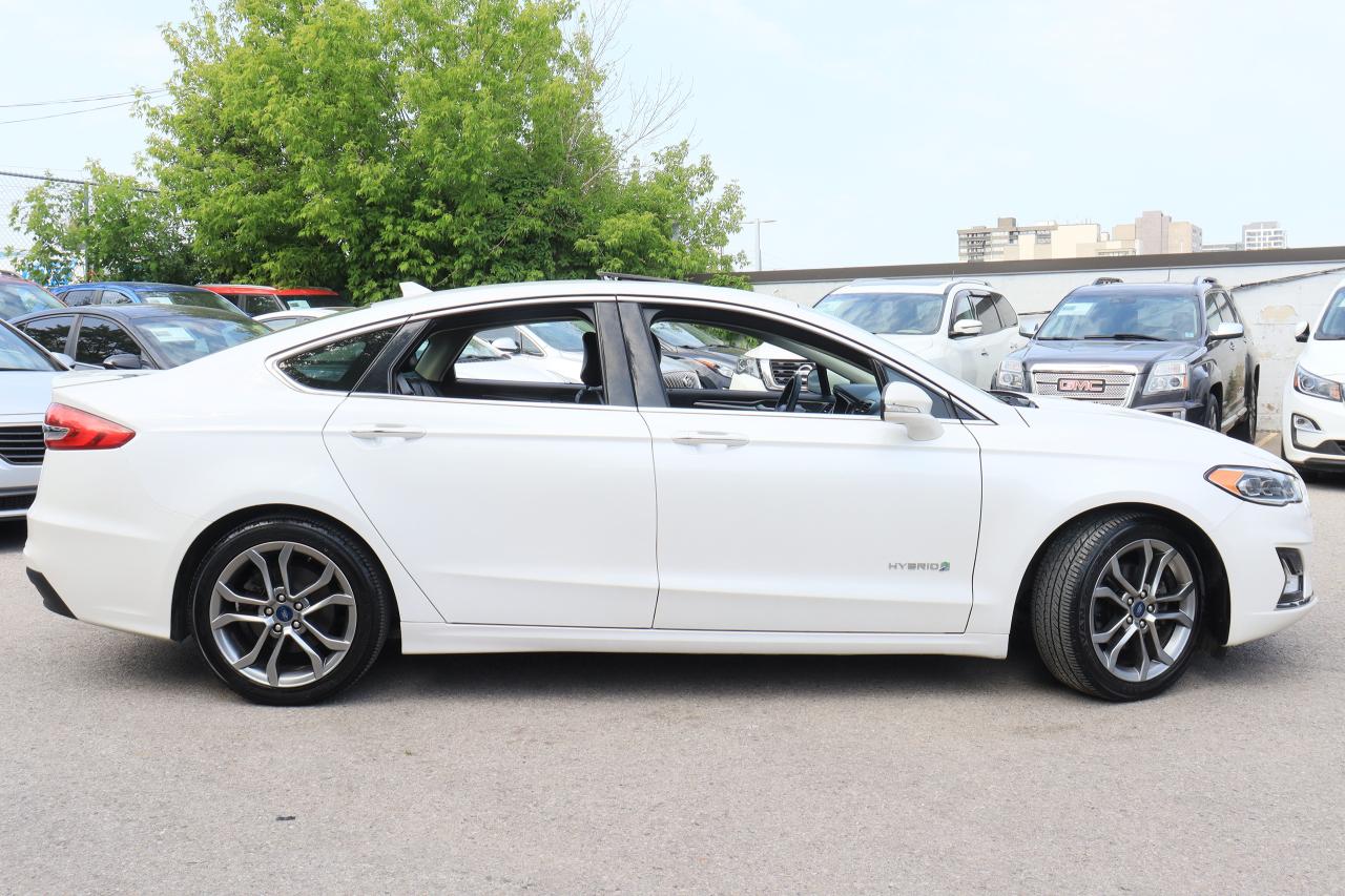 2019 Ford Fusion Hybrid Titanium | Leather | Roof | Nav | Cam | Alloys ++ Photo55