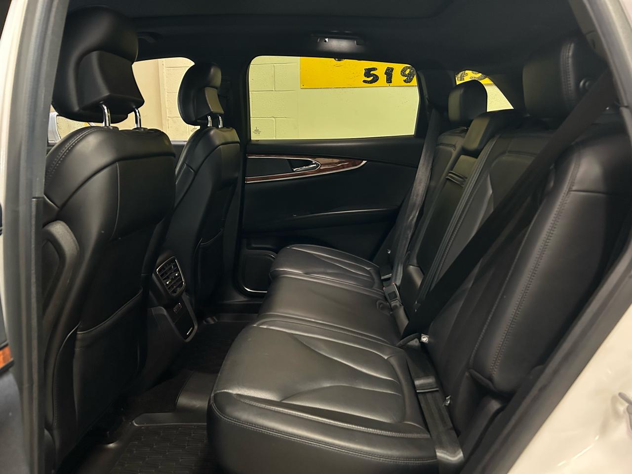 2018 Lincoln MKX Reserve - Photo #15
