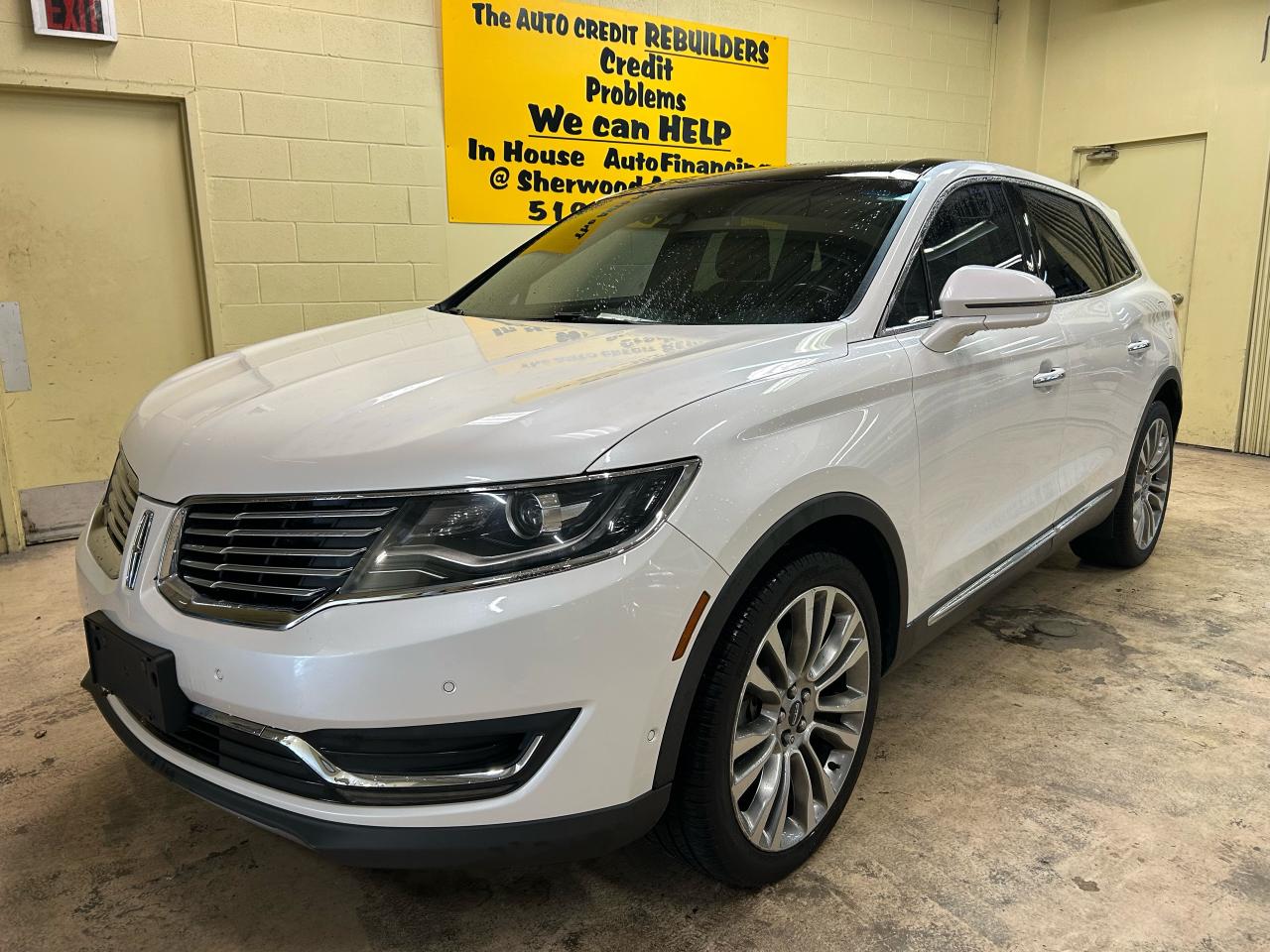 2018 Lincoln MKX Reserve - Photo #3