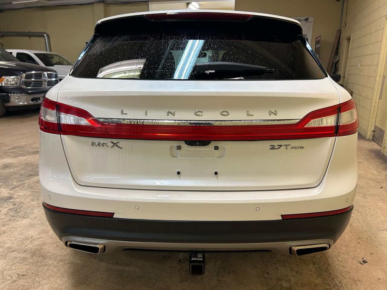 2018 Lincoln MKX Reserve - Photo #5