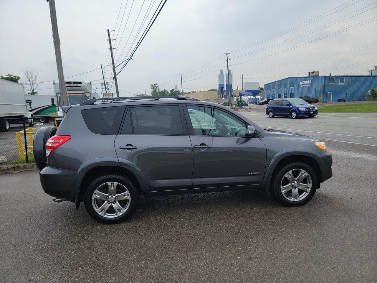 2012 Toyota RAV4 Sport | SUNROOF | LOW KM,S - Photo #4