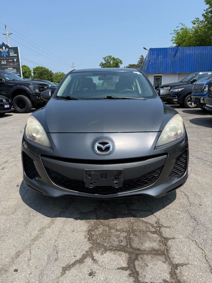 2013 Mazda MAZDA3 GX - Photo #2