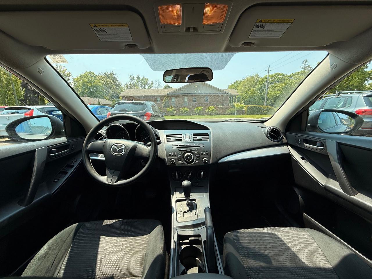 2013 Mazda MAZDA3 GX - Photo #13