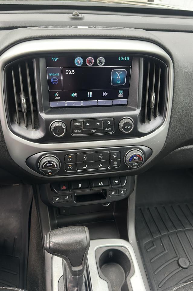 2015 Chevrolet Colorado 4WD LT - Photo #11