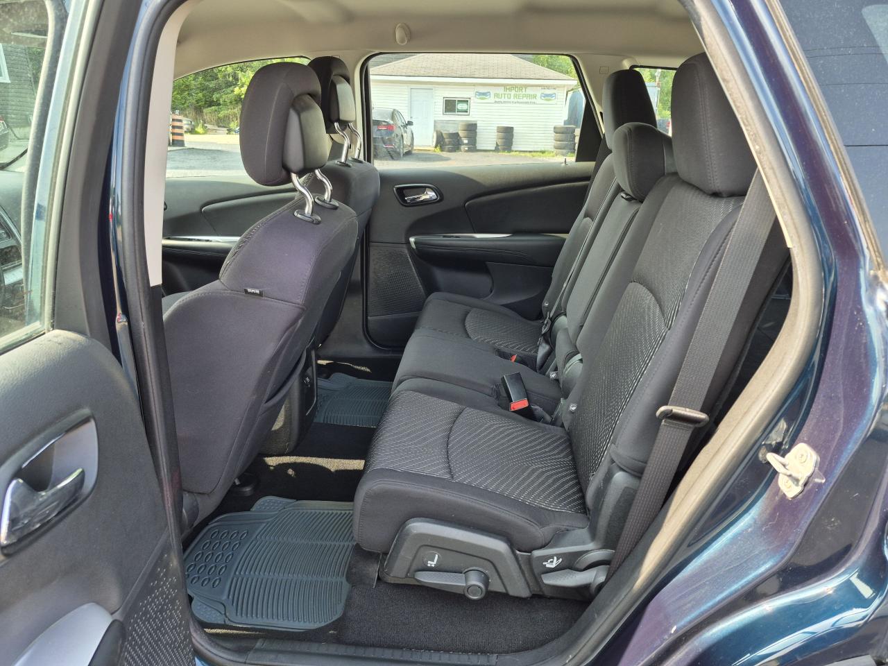 2013 Dodge Journey Canada Value Pkg Photo12