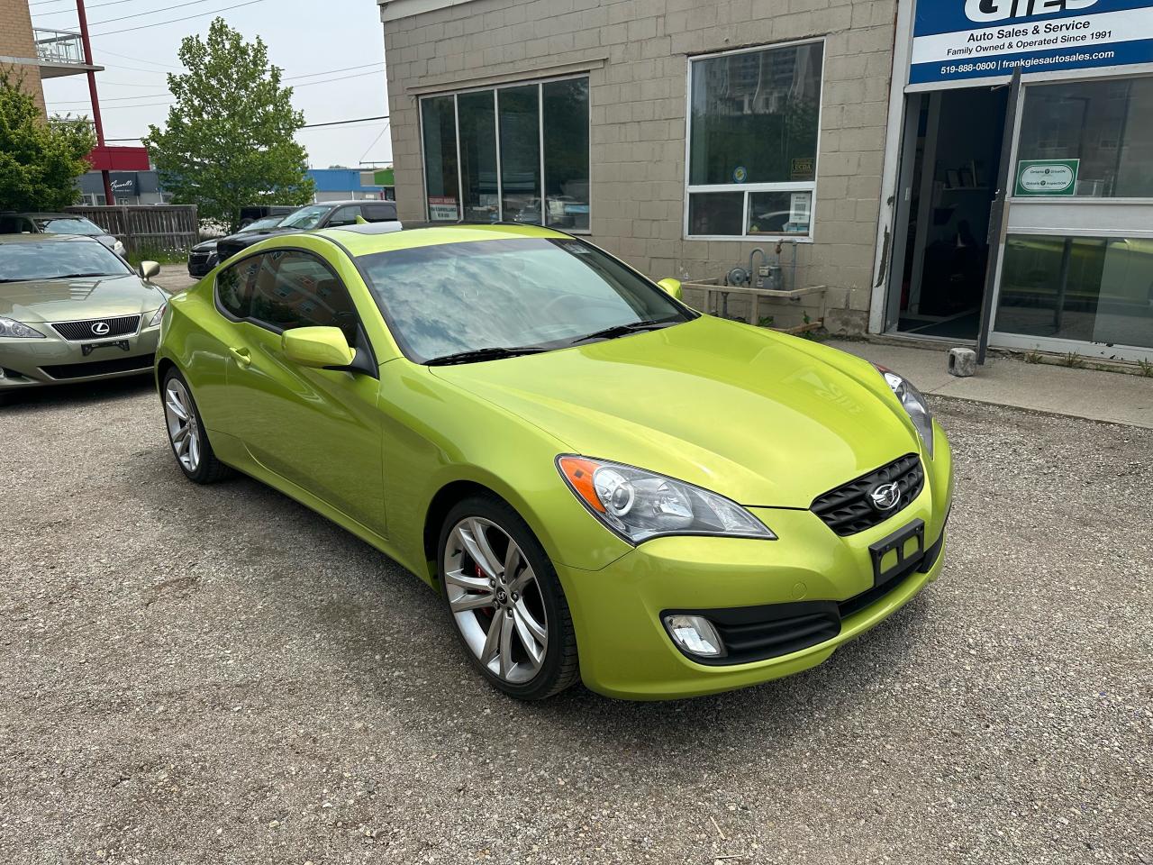 2012 Hyundai Genesis Coupe GT - Photo #2