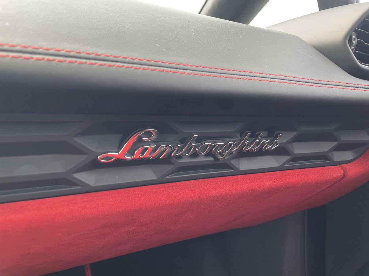 2016 Lamborghini Huracan LP610-4 Coupe - Photo #18