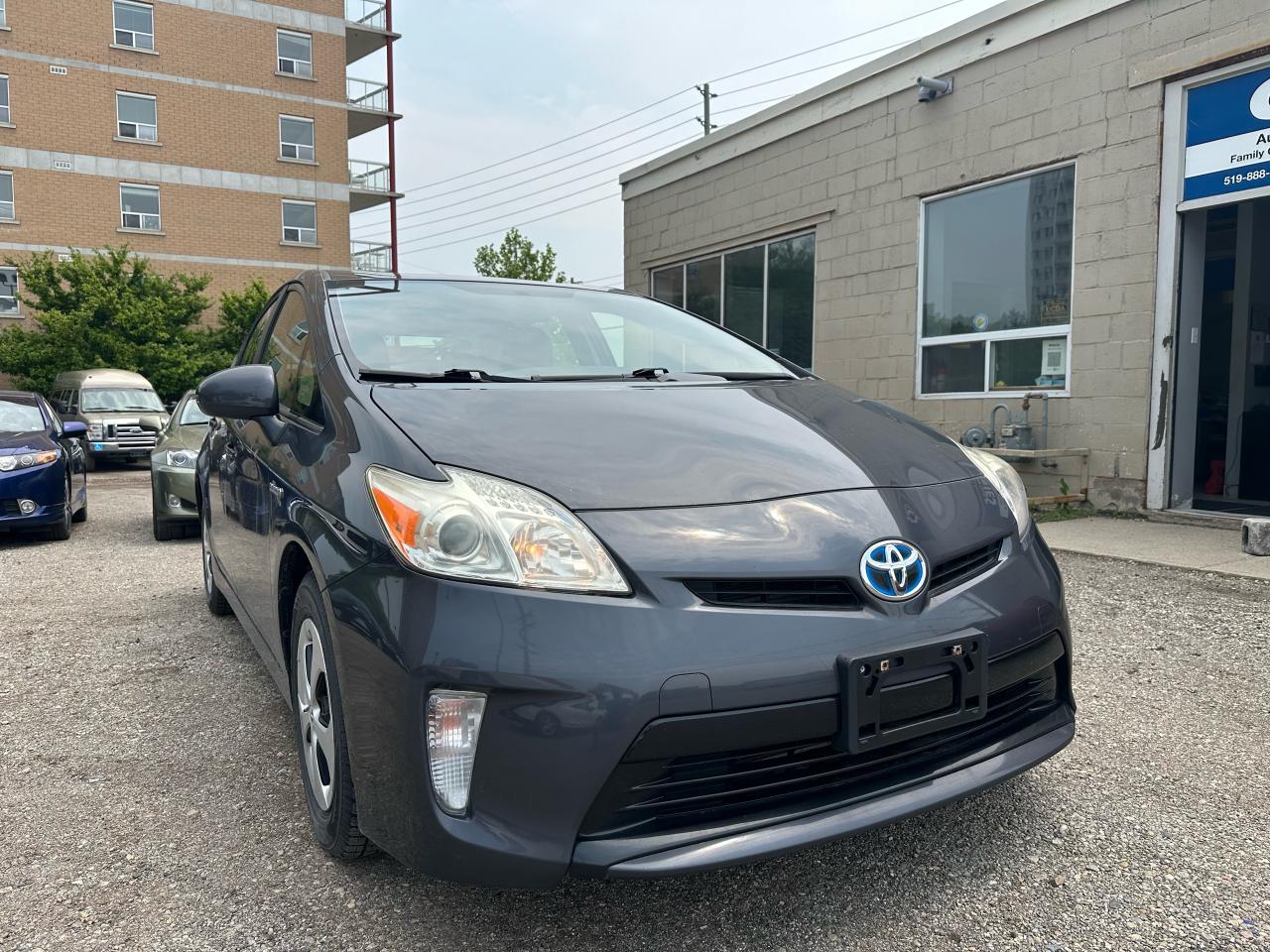 Used 2015 Toyota Prius 5DR HB for sale in Waterloo, ON
