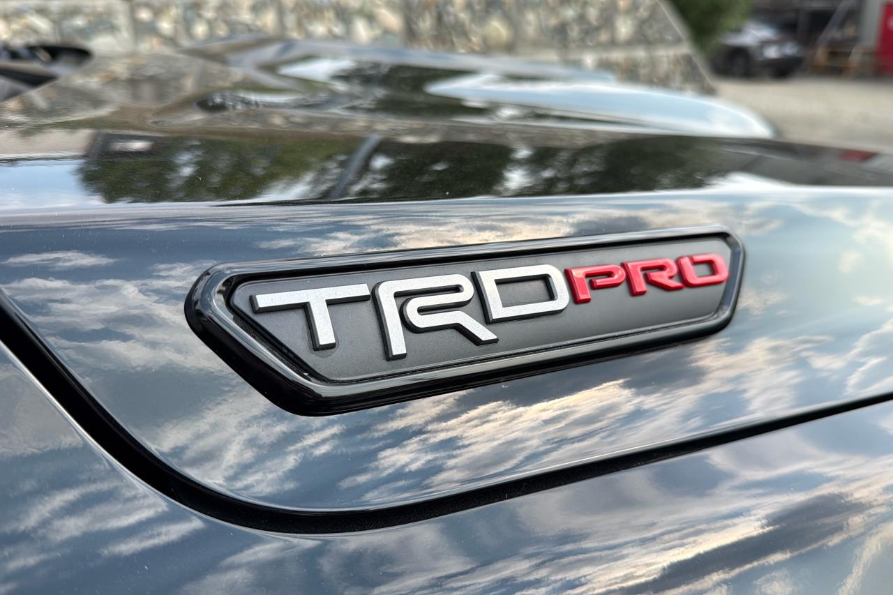 2025 Toyota Tacoma HV Double Cab TRD PRO Photo