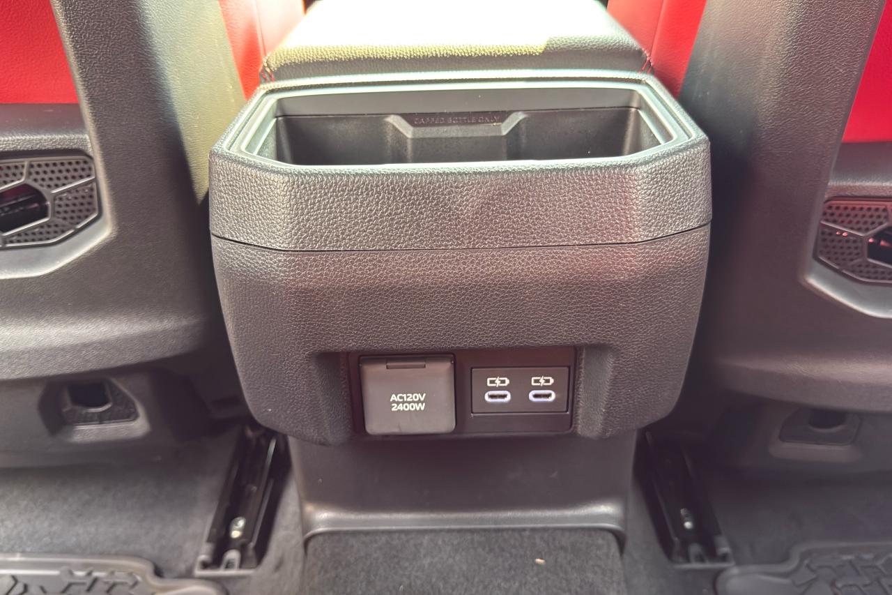 2025 Toyota Tacoma HV Double Cab TRD PRO Photo