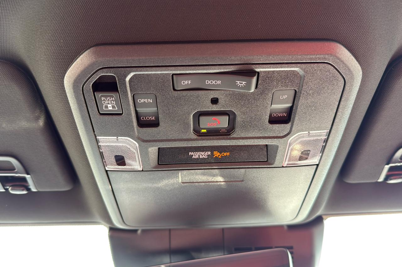 2025 Toyota Tacoma HV Double Cab TRD PRO Photo