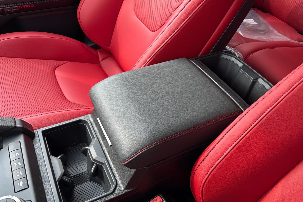 2025 Toyota Tacoma HV Double Cab TRD PRO Photo