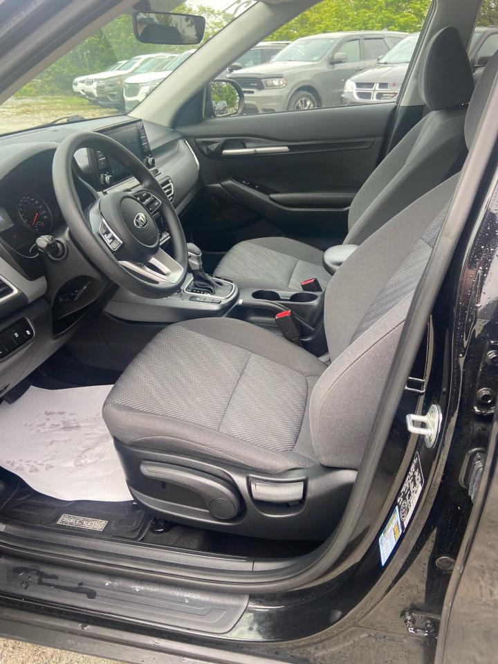 2021 Kia Seltos LX Photo7