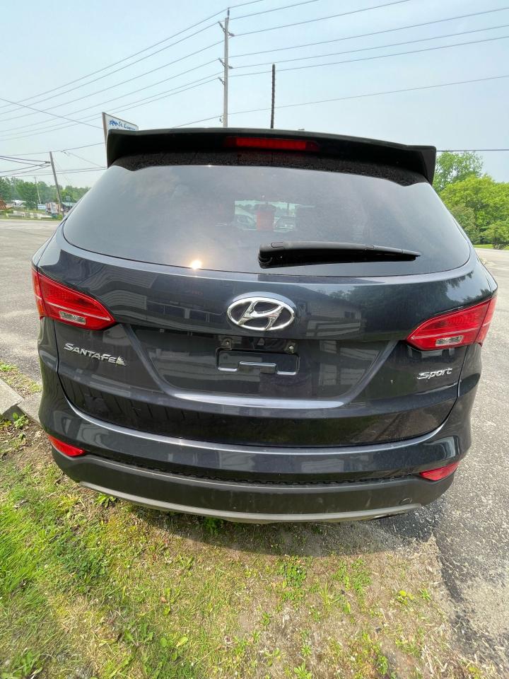 2015 Hyundai Santa Fe Sport  - Photo #11