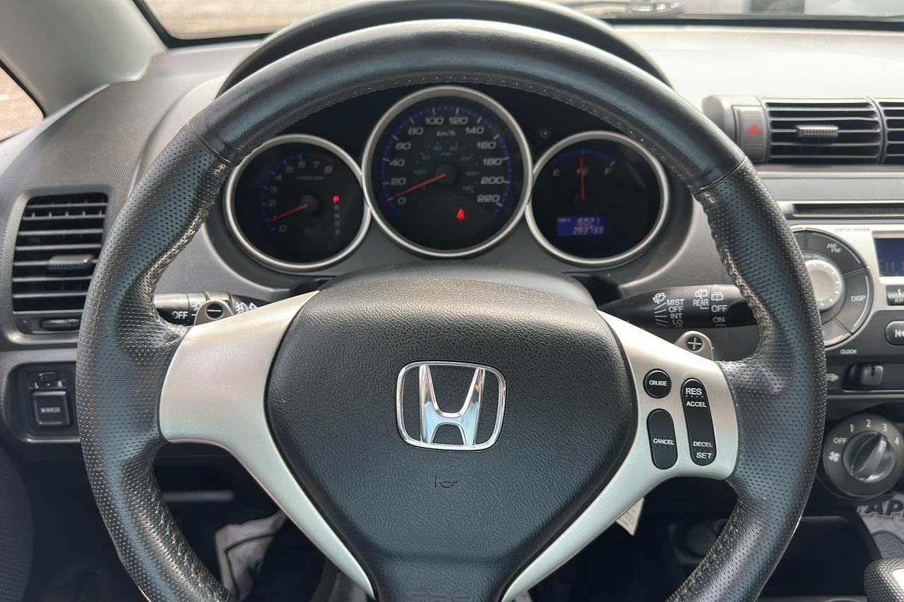 2007 Honda Fit Sport - Photo #6