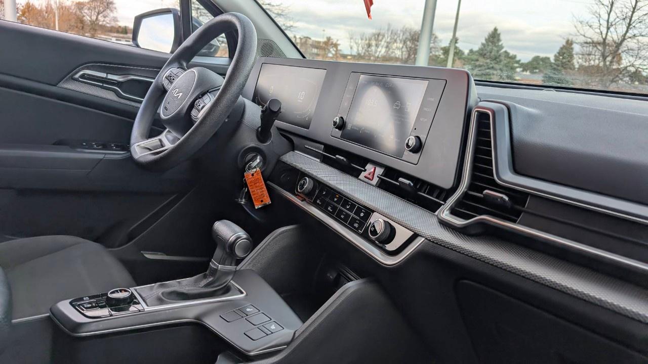 2023 Kia Sportage LX AWD Photo