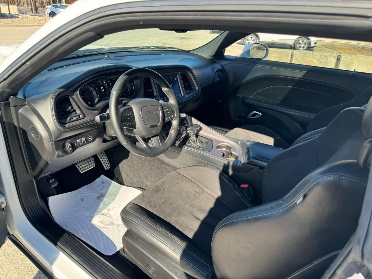 2023 Dodge Challenger GT - Photo #18