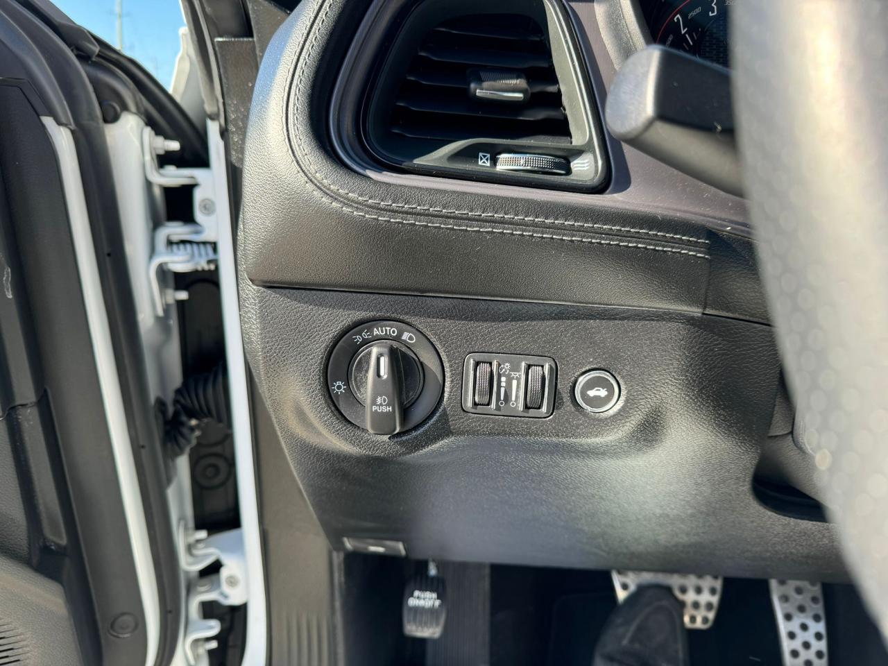 2023 Dodge Challenger GT - Photo #19
