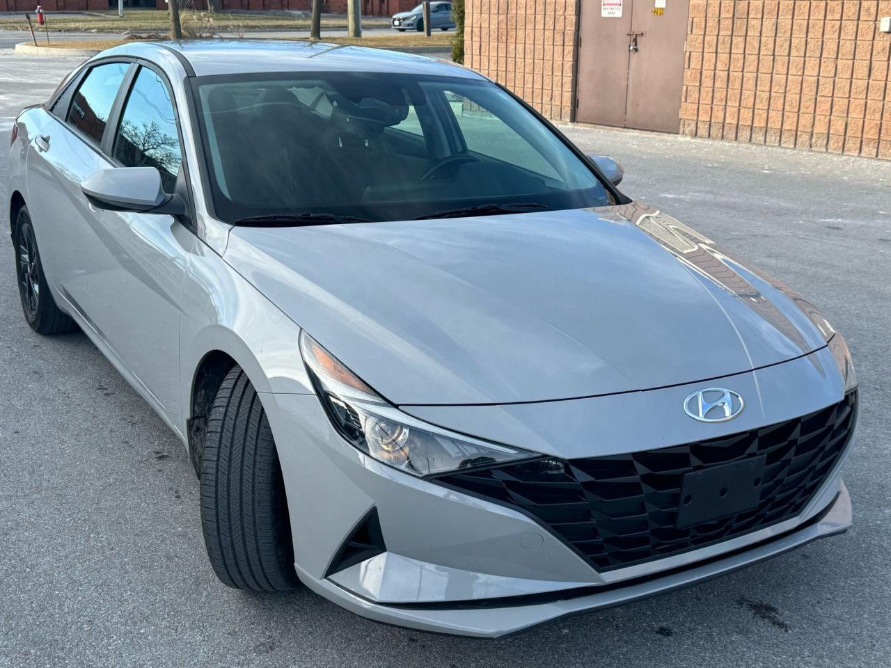 2022 Hyundai Elantra Preferred - Photo #3